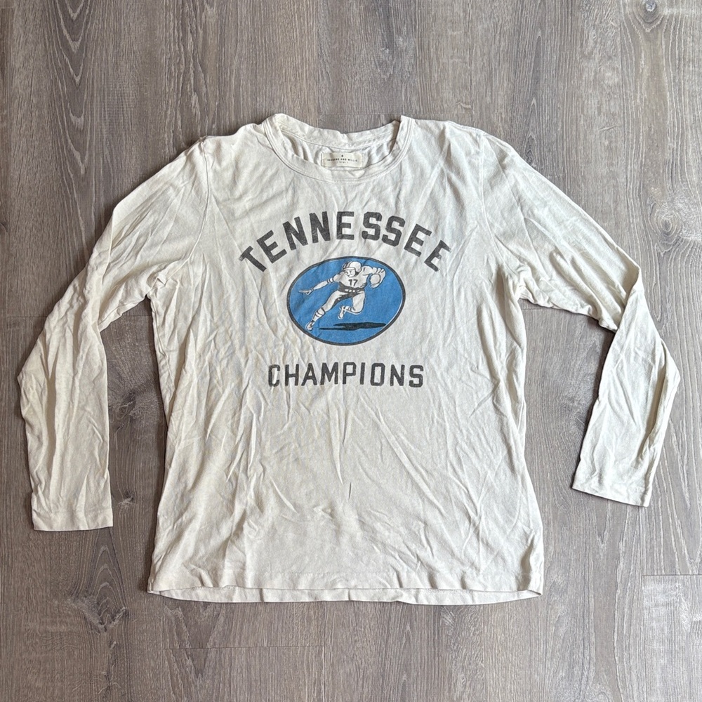 imogene + willie Cream Long Sleeve Tee